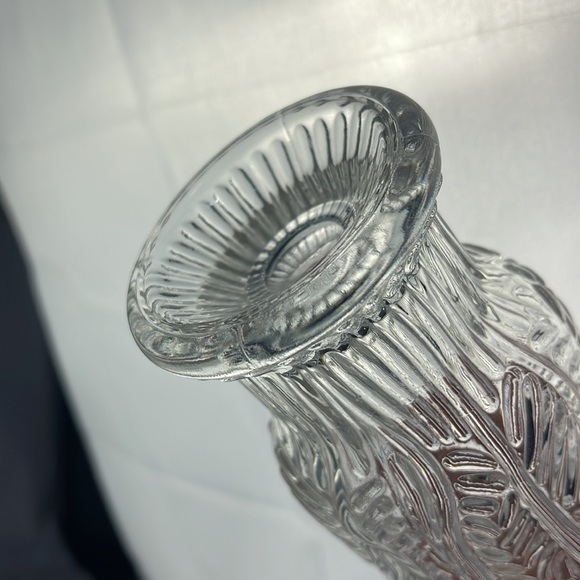 Vintage Embossed/Textured Bar Glasses (set of 2) - Picture 4 of 10